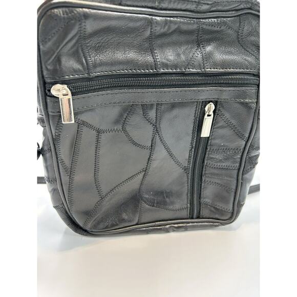 Vintage‎ Patch Leather Women Medium Black Crossbody Lined Sectional Shoulder Bag - Picture 1 of 11